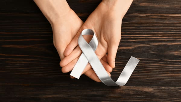 Practical oral care tips for people with Parkinson’s disease